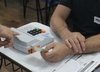 Mesários Ausentes nas Eleições de Camaçari Têm Até 26 de Novembro para Justificar