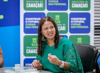 Neurilene Martins pede exoneração da Secretaria de Educação de Camaçari