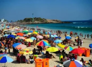 O verão de 2025 promete ser uma estação marcada por calor intenso e chuvas