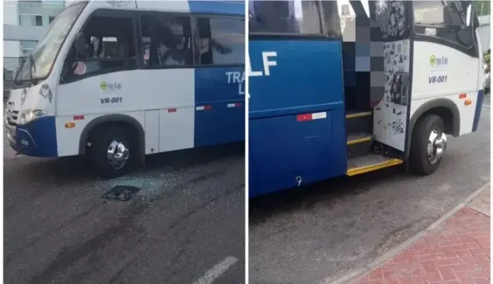 Crime no Centro de Lauro de Freitas_ motorista é morto a tiros em micro-ônibus.