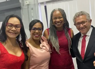 Olívia Santana Participa da Posse do Prefeito de Camaçari