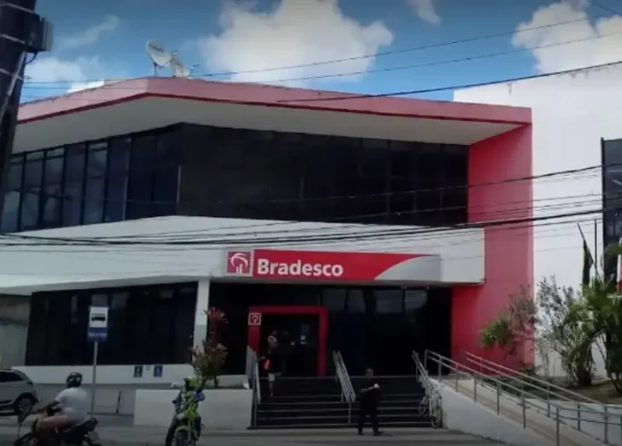 Decisão do Bradesco de fechar a maior agência de Camaçari, sem consulta prévia, gera indignação