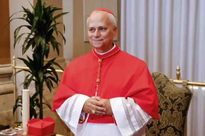 Ele é o primeiro americano a ocupar o cargo e promete seguir os passos de Francisco