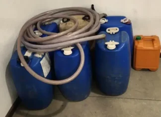 Quatro suspeitos foram pegos em flagrante e agora respondem por crime.