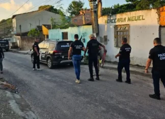A ação aconteceu em Alagoinhas, Catu e Rio Real, com apoio da Polícia Civil e Militar