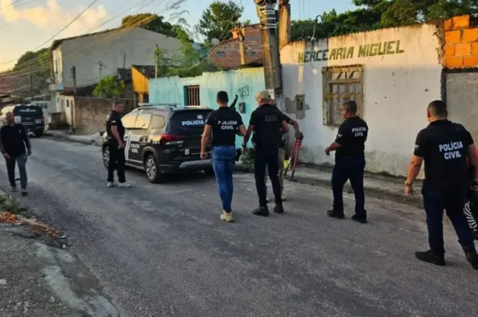 A ação aconteceu em Alagoinhas, Catu e Rio Real, com apoio da Polícia Civil e Militar
