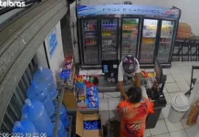 Ação foi flagrada por câmeras e ninguém ficou ferido.