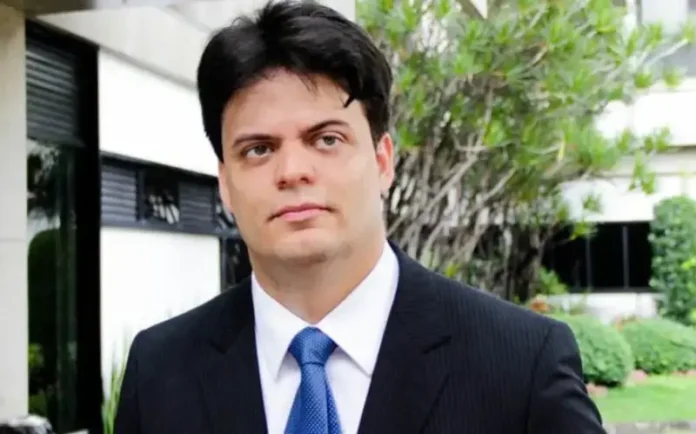 Caberá à unidade policial esclarecer as circunstâncias que envolvem a morte de Keller.