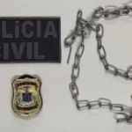 A Polícia Civil não divulgou detalhes sobre o crime que motivou o mandado de prisão.