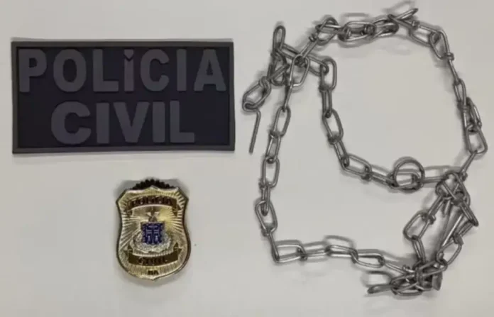 A Polícia Civil não divulgou detalhes sobre o crime que motivou o mandado de prisão.