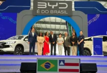 A cerimônia marca a entrada definitiva da marca no polo automotivo da Bahia