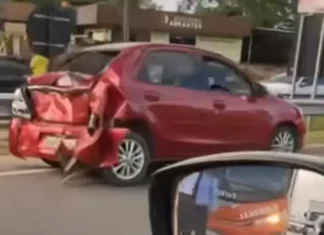 Acidente ocorreu perto do Outlet Premium e não houve feridos, diz CLN.
