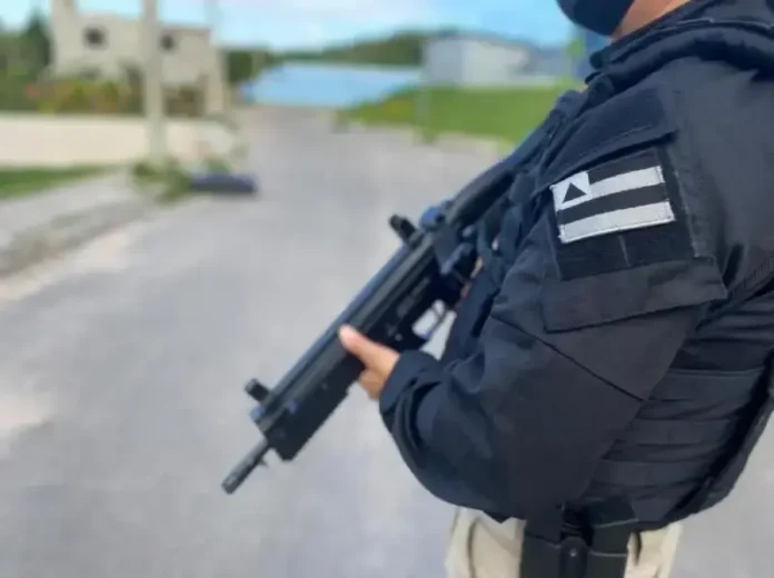 Após a prisão, ele foi encaminhado para a Coordenação de Polícia Interestadual (Polinter)