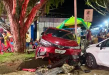 Motorista sem habilitação perdeu o controle do carro.