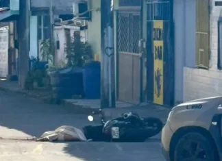 Polícia apura participação de dois criminosos armados.
