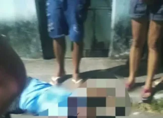 Polícia busca autores do crime.