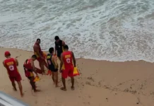 As buscas seguem nesta segunda-feira (8), com um posto de observação montado na região entre a Barra e Amaralina