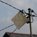 Coelba alerta para os riscos e revela aumento de acidentes na Bahia.