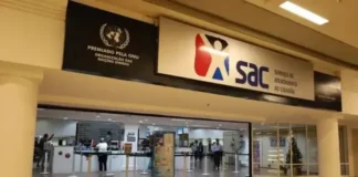 Com atendimento por ordem de chegada.