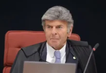 Fux defende incompetência da Corte.