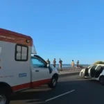 Um vigilante ficou ferido e o trânsito apresenta lentidão na região.