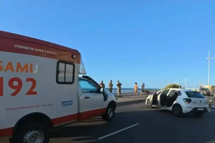 Um vigilante ficou ferido e o trânsito apresenta lentidão na região.